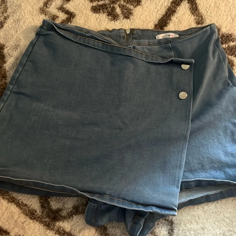 Better Be Jean Skort - Picture 1 of 5